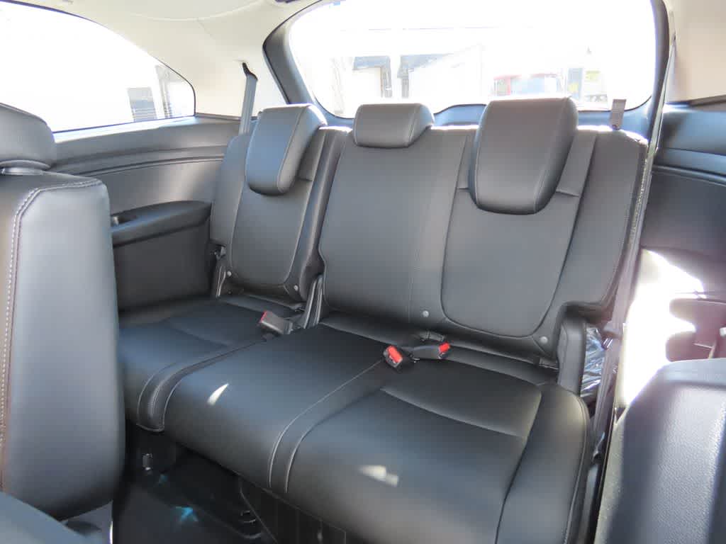 Thumbnail: 2026 Honda Odyssey - 14