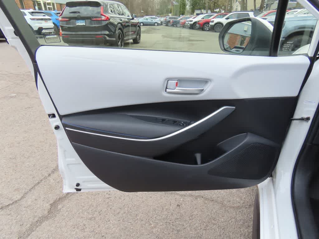 Thumbnail: 2021 Toyota Corolla - 15