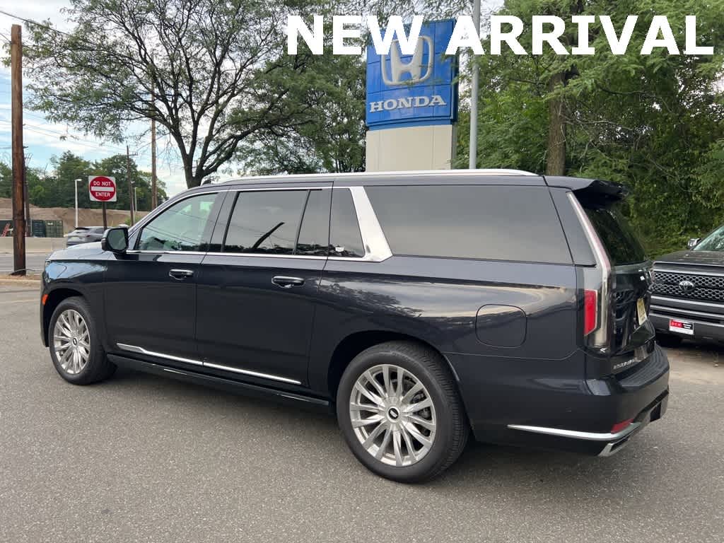 Thumbnail: 2023 Cadillac Escalade - 6