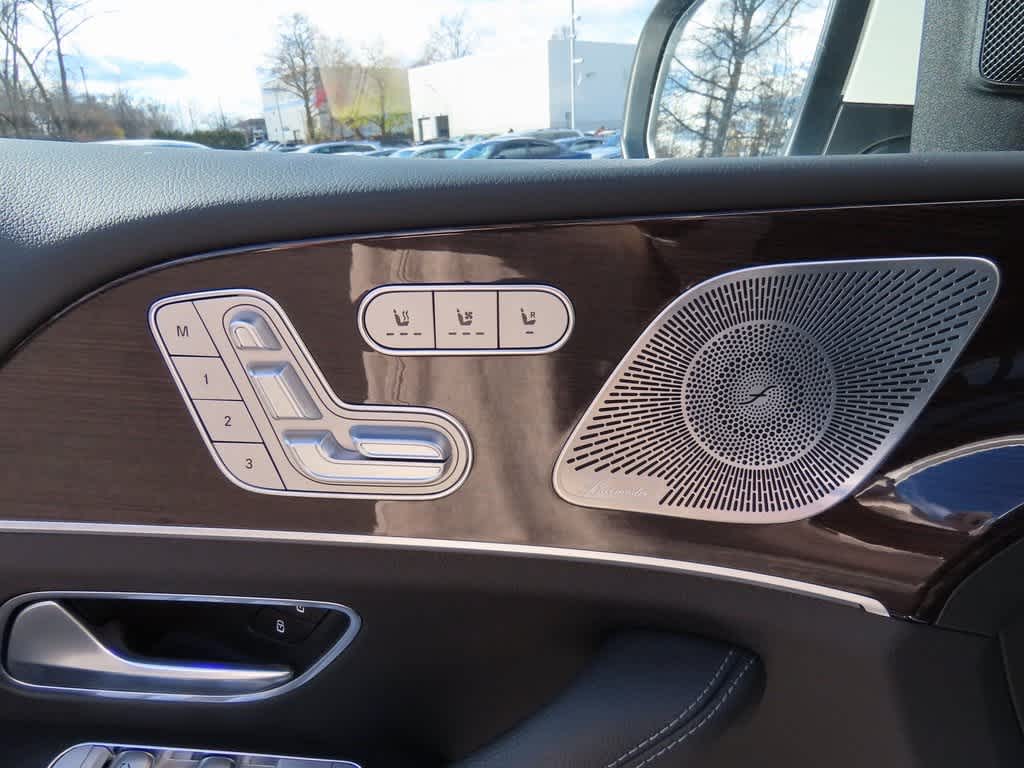 Thumbnail: 2024 Mercedes-Benz GLS - 20