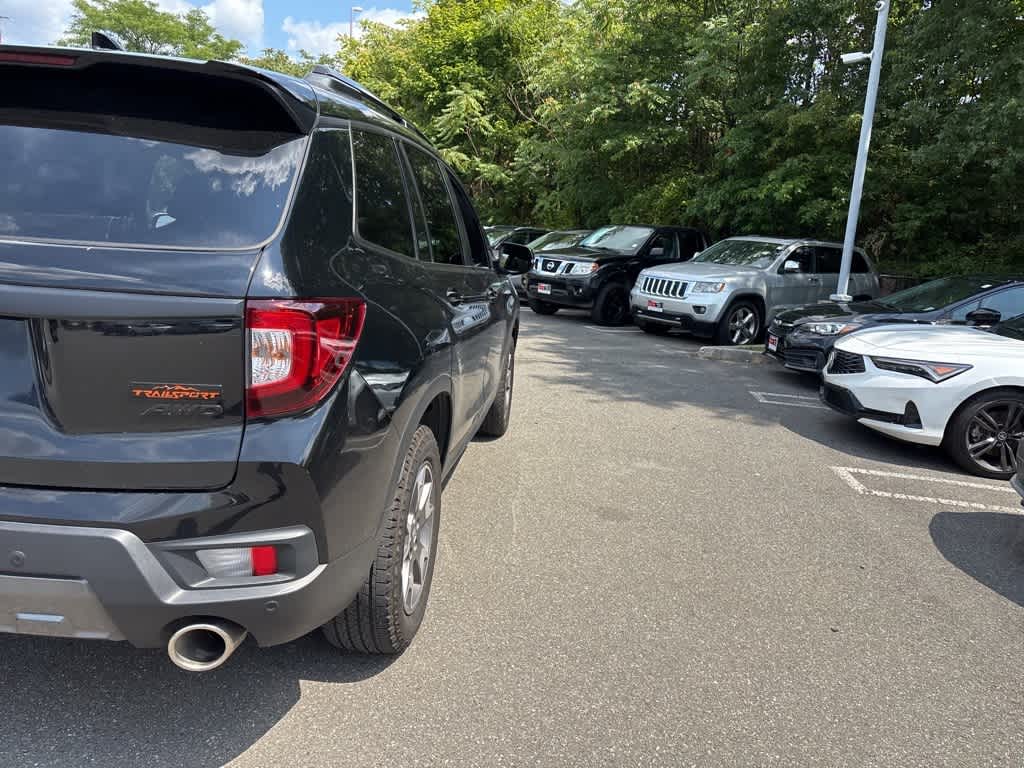 Thumbnail: 2022 Honda Passport - 11