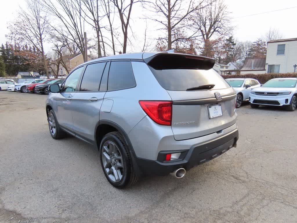 Thumbnail: 2022 Honda Passport - 4