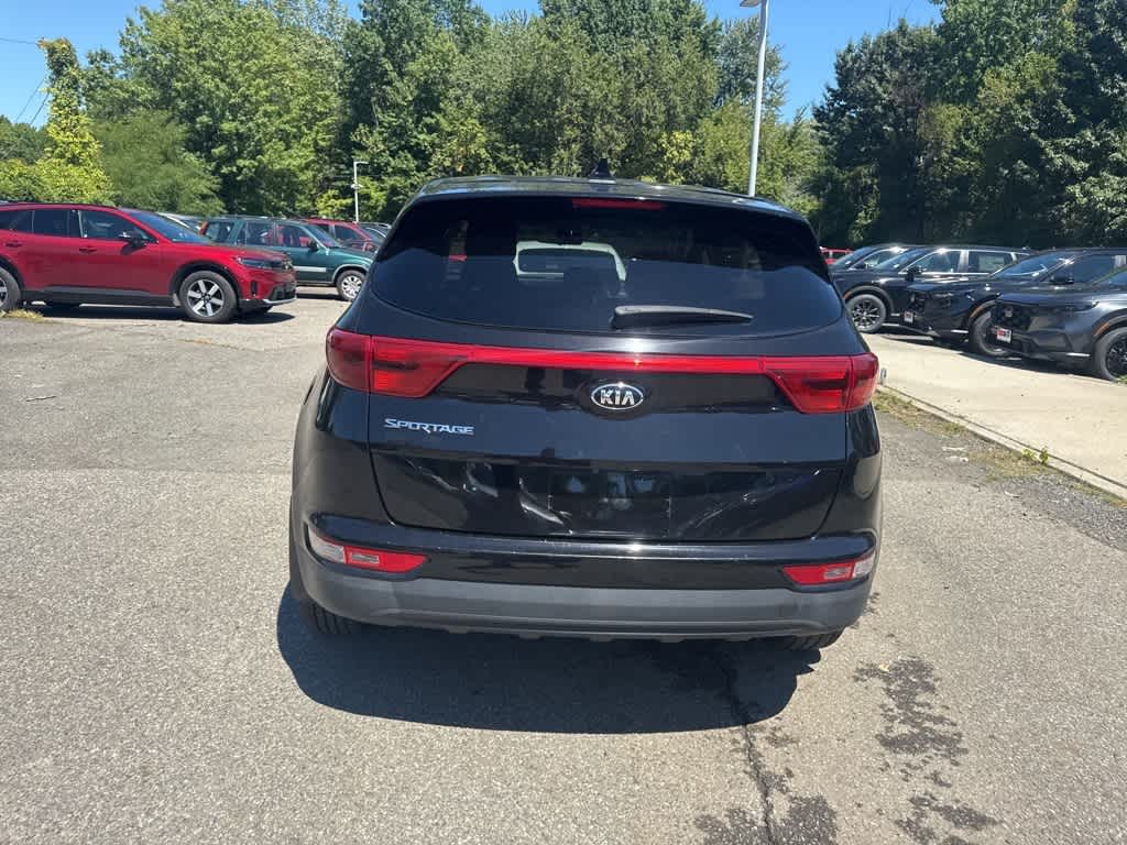 Thumbnail: 2017 Kia Sportage - 15