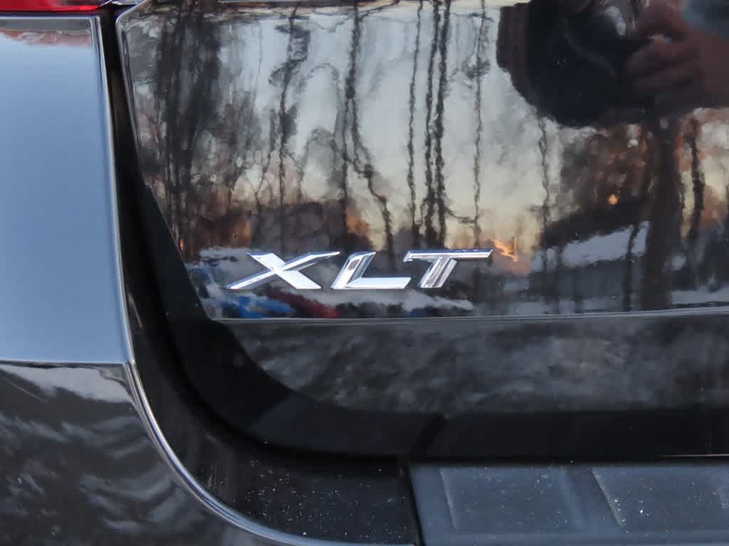 Thumbnail: 2022 Ford Explorer - 7