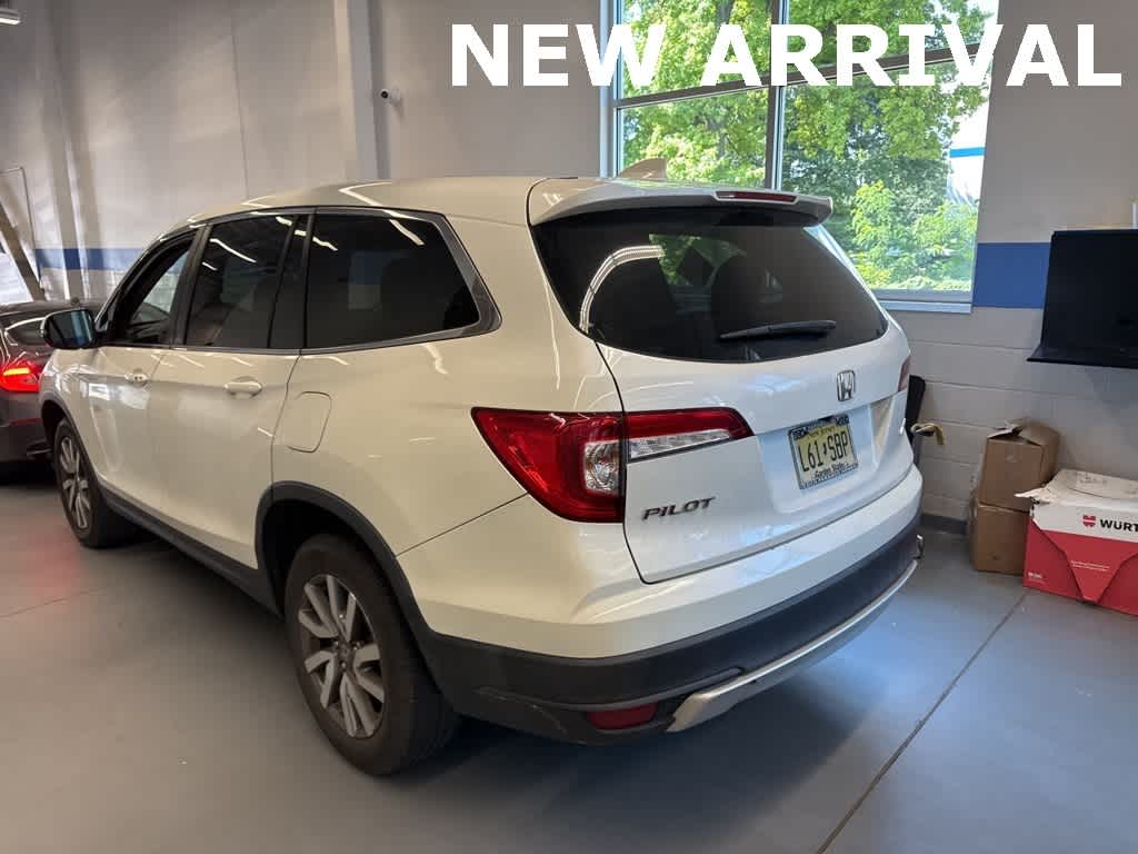 Thumbnail: 2019 Honda Pilot - 9