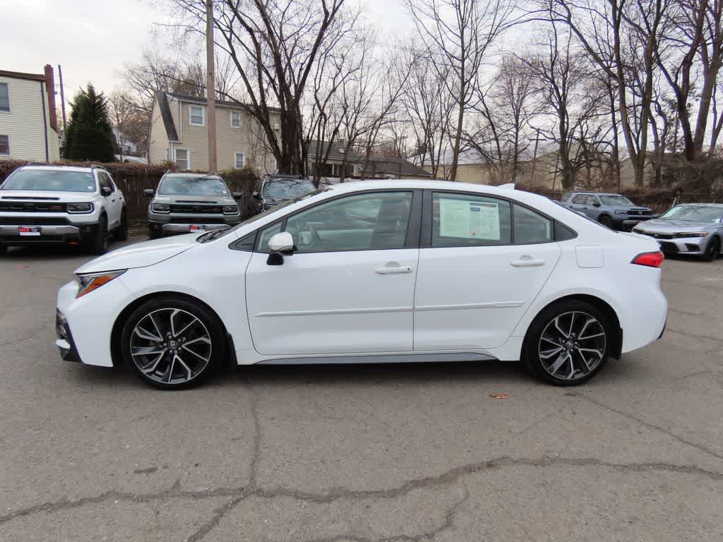 Thumbnail: 2021 Toyota Corolla - 3