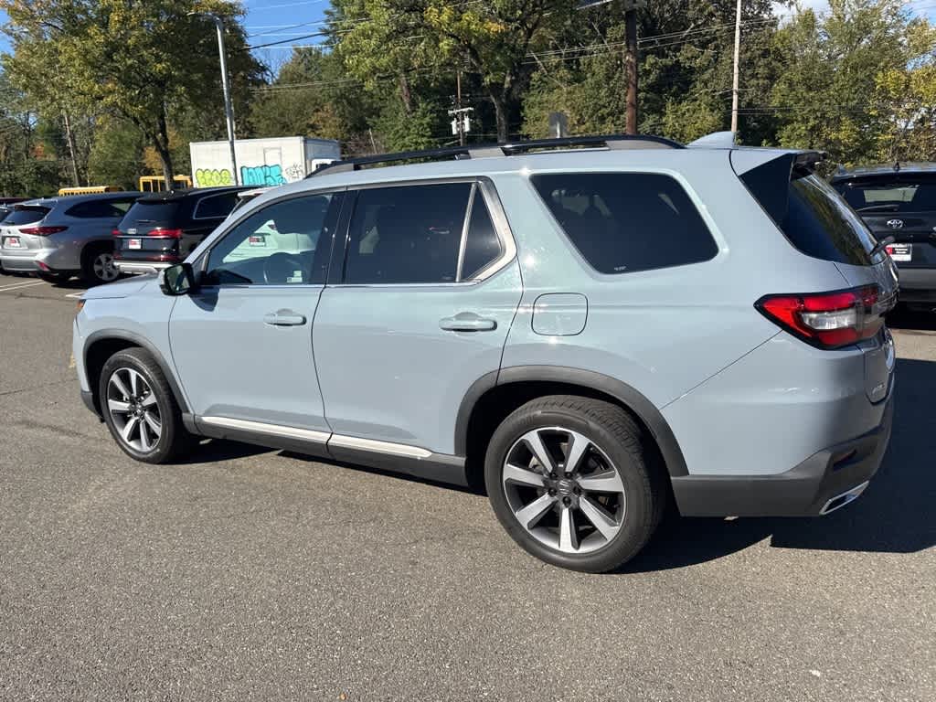 Thumbnail: 2023 Honda Pilot - 10