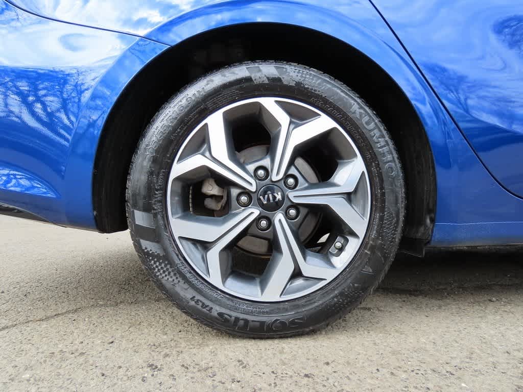 Thumbnail: 2021 Kia Forte - 8