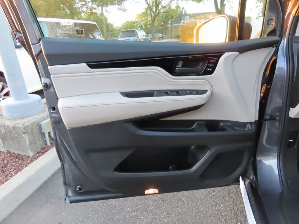 Thumbnail: 2026 Honda Odyssey - 20