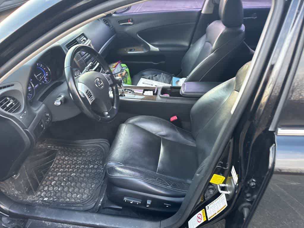 Thumbnail: 2012 Lexus IS - 24