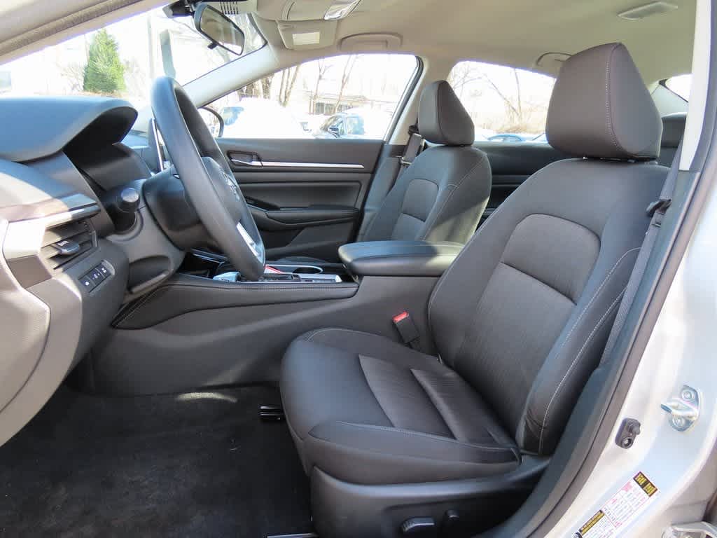 Thumbnail: 2023 Nissan Altima - 13