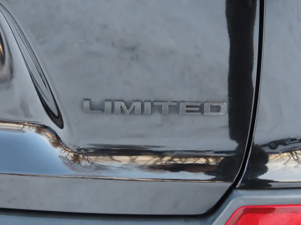 Thumbnail: 2019 Jeep Cherokee - 8