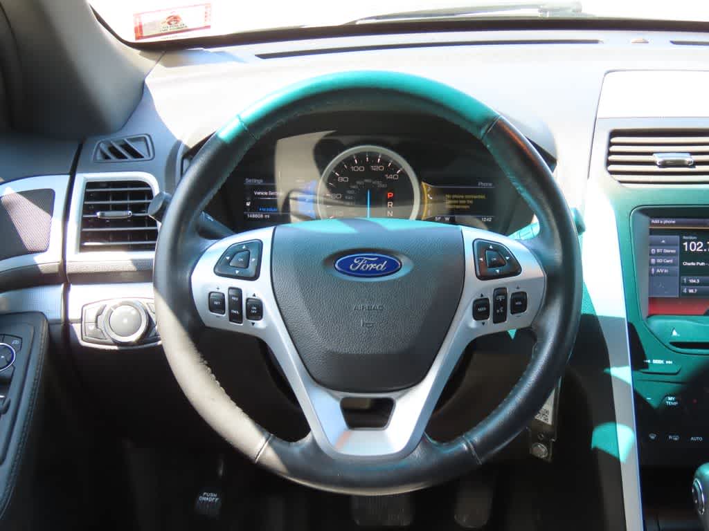 Thumbnail: 2013 Ford Explorer - 20