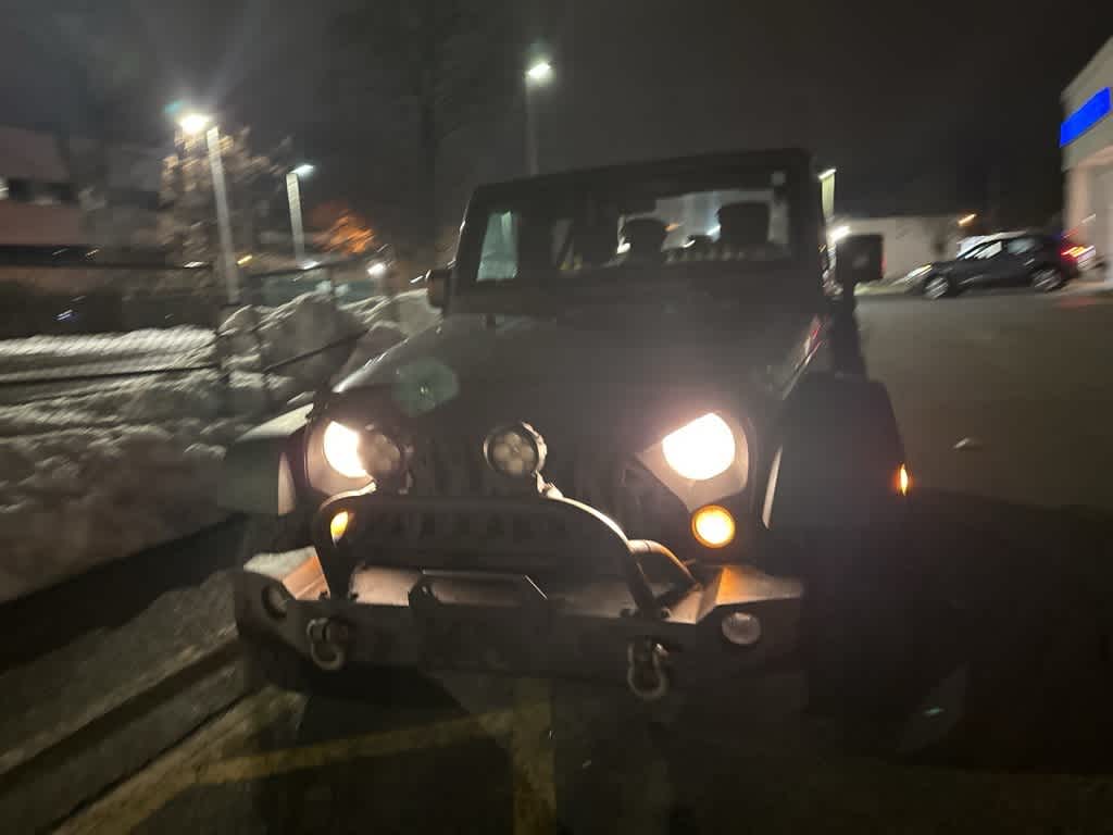 Thumbnail: 2016 Jeep Wrangler - 13