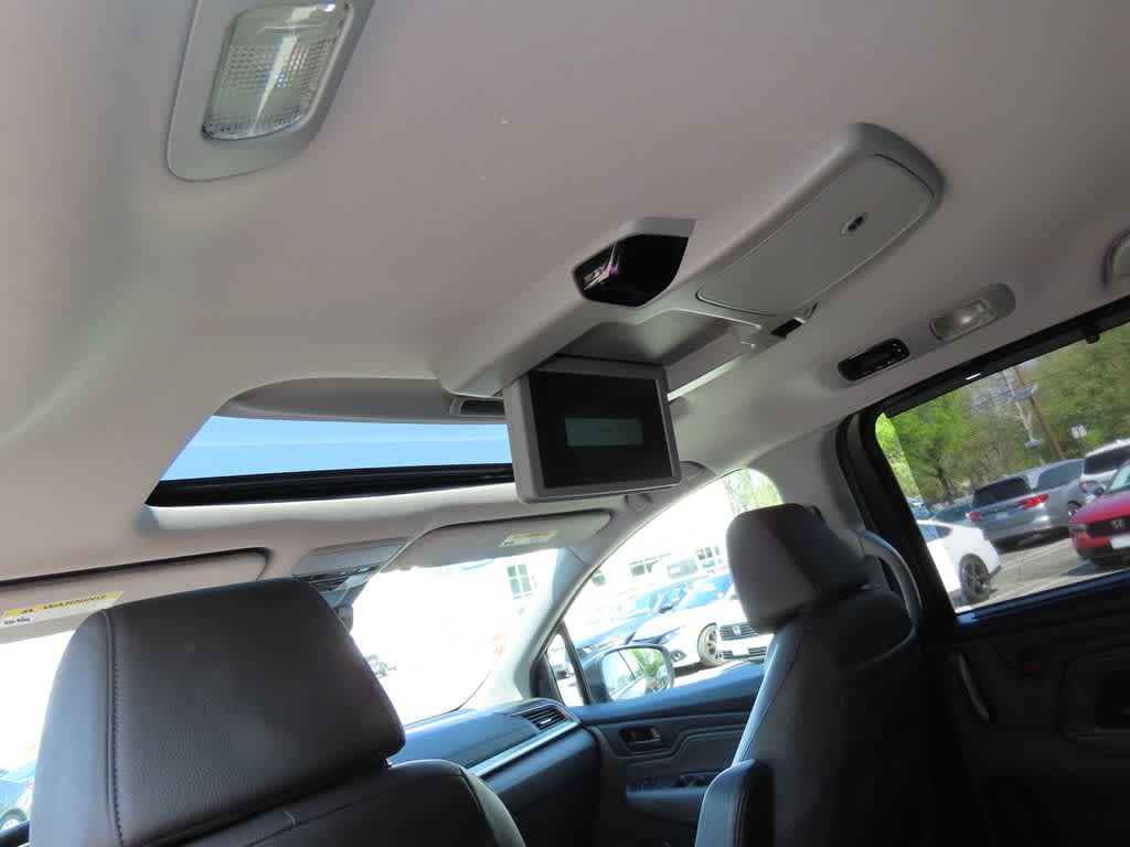 Thumbnail: 2018 Honda Odyssey - 18