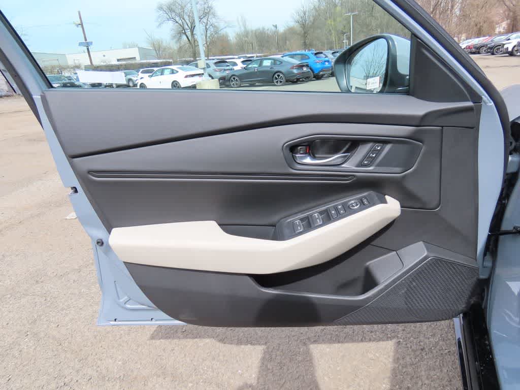 Thumbnail: 2025 Honda Accord - 15