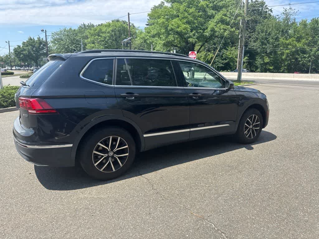 Thumbnail: 2021 Volkswagen Tiguan - 17