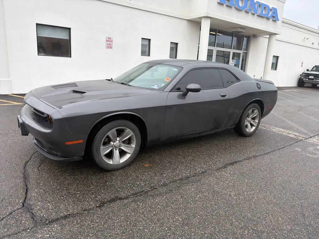 Thumbnail: 2019 Dodge Challenger - 3