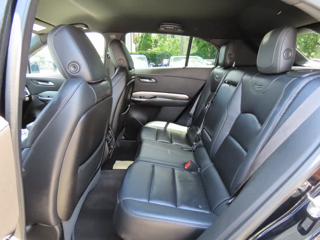 Thumbnail: 2023 Cadillac XT4 - 14