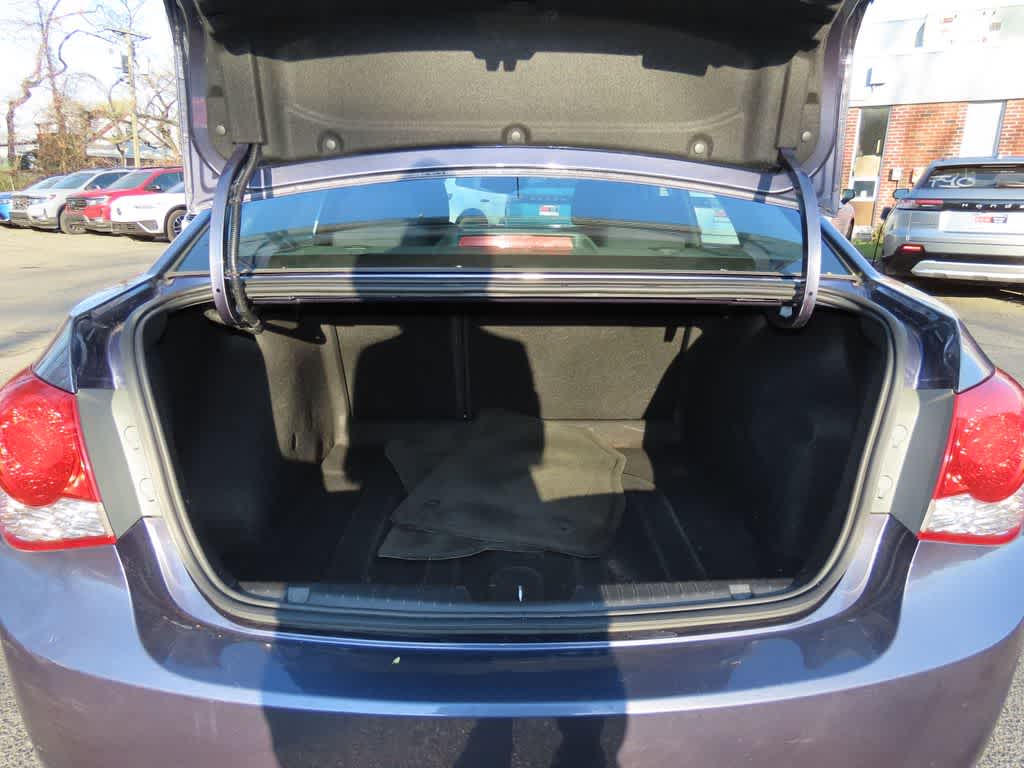 Thumbnail: 2014 Chevrolet Cruze - 11