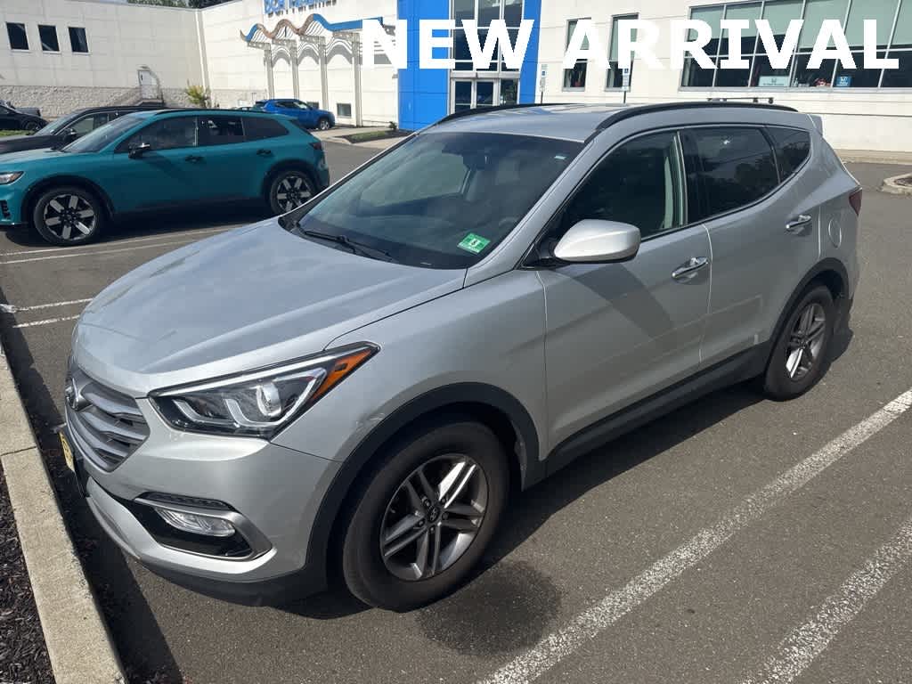 Thumbnail: 2017 Hyundai Santa Fe - 3