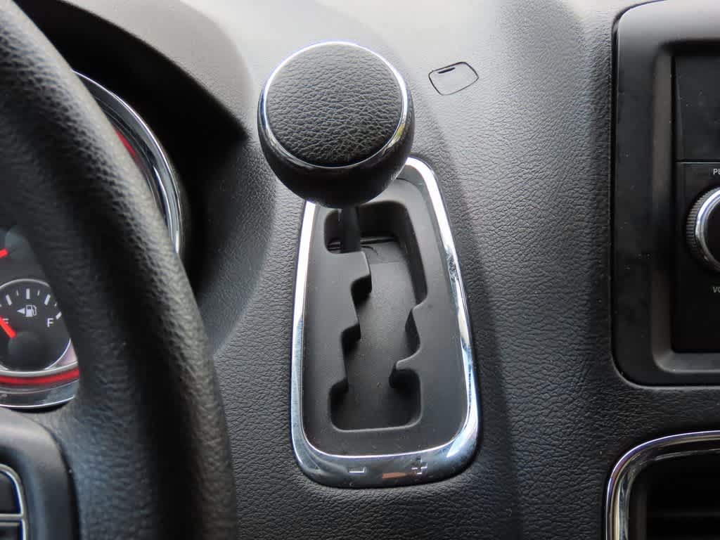 Thumbnail: 2013 Dodge Grand Caravan - 22