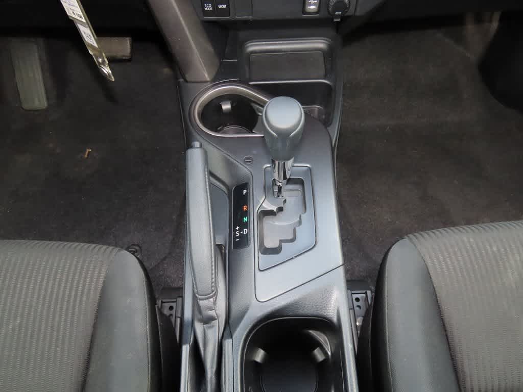 Thumbnail: 2018 Toyota RAV4 - 22