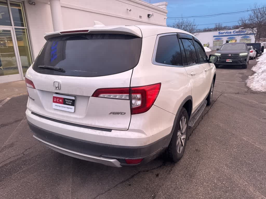 Thumbnail: 2019 Honda Pilot - 10