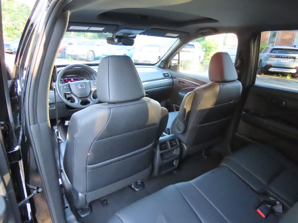 Thumbnail: 2023 Honda Passport - 14