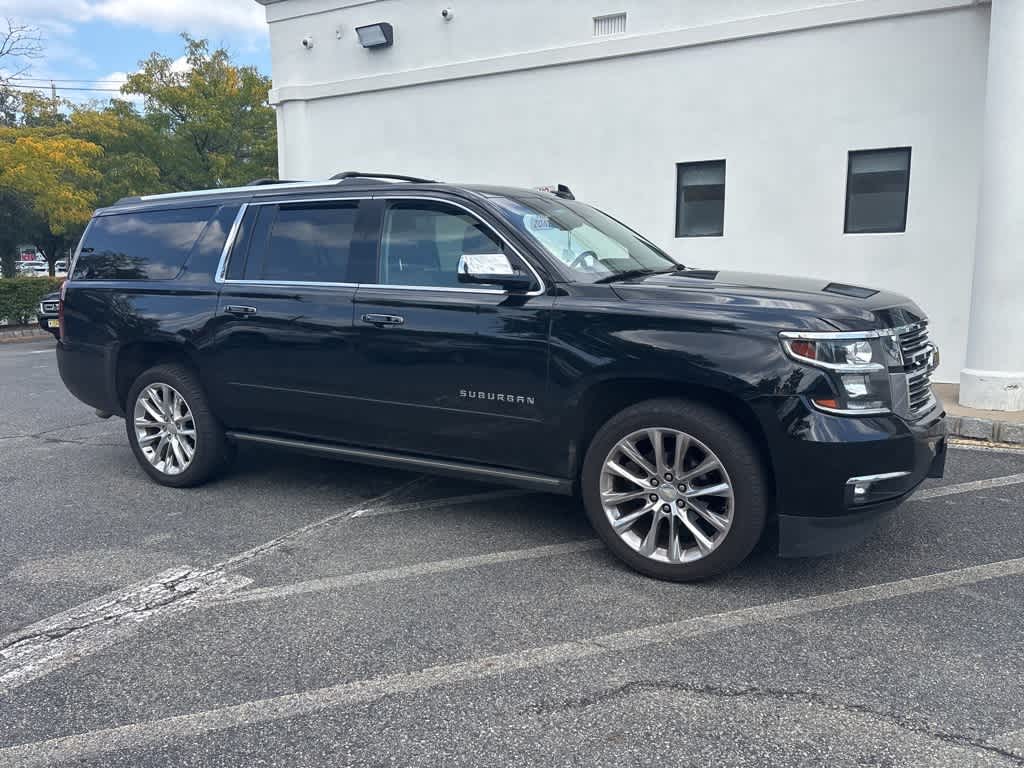 Thumbnail: 2019 Chevrolet Suburban - 3