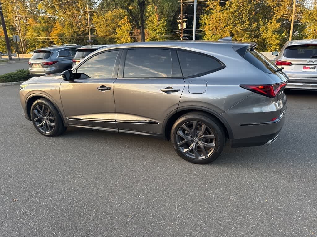 Thumbnail: 2023 Acura MDX - 13