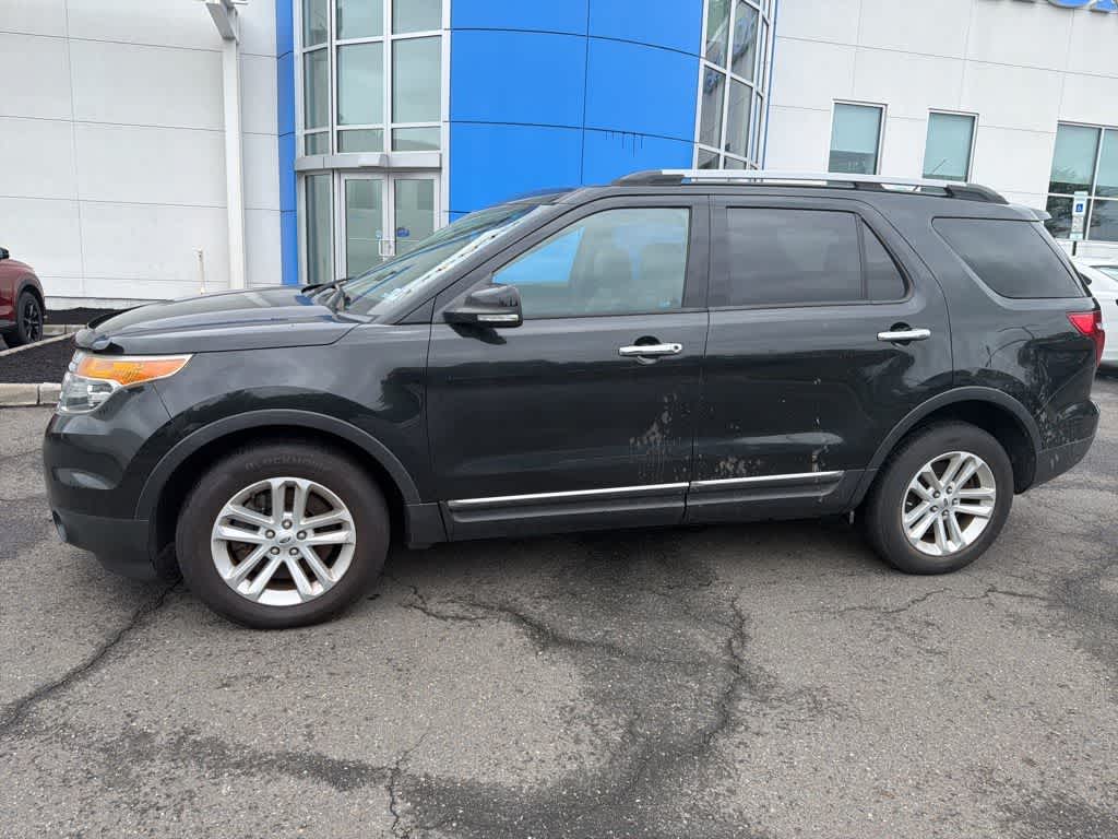 Thumbnail: 2015 Ford Explorer - 4