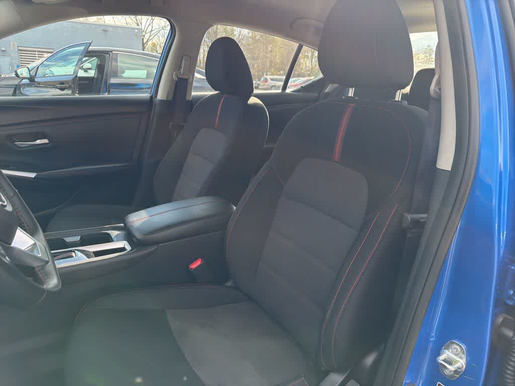 Thumbnail: 2025 Nissan Sentra - 33