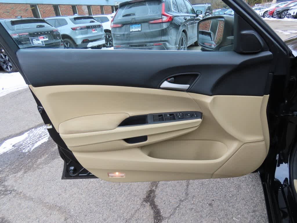 Thumbnail: 2011 Honda Accord - 14