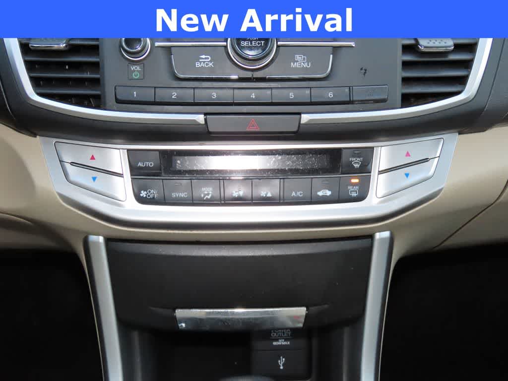 Thumbnail: 2013 Honda Accord - 20