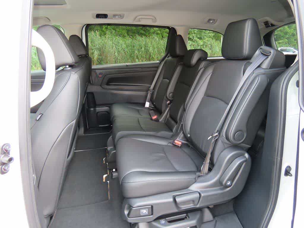 Thumbnail: 2026 Honda Odyssey - 13