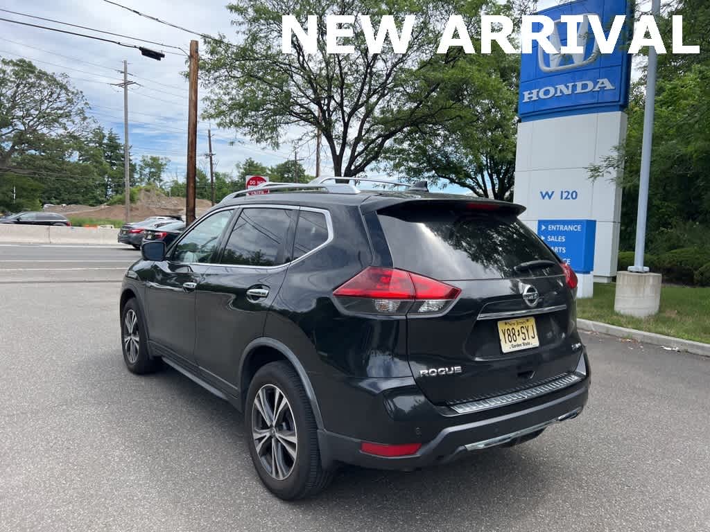 Thumbnail: 2020 Nissan Rogue - 18