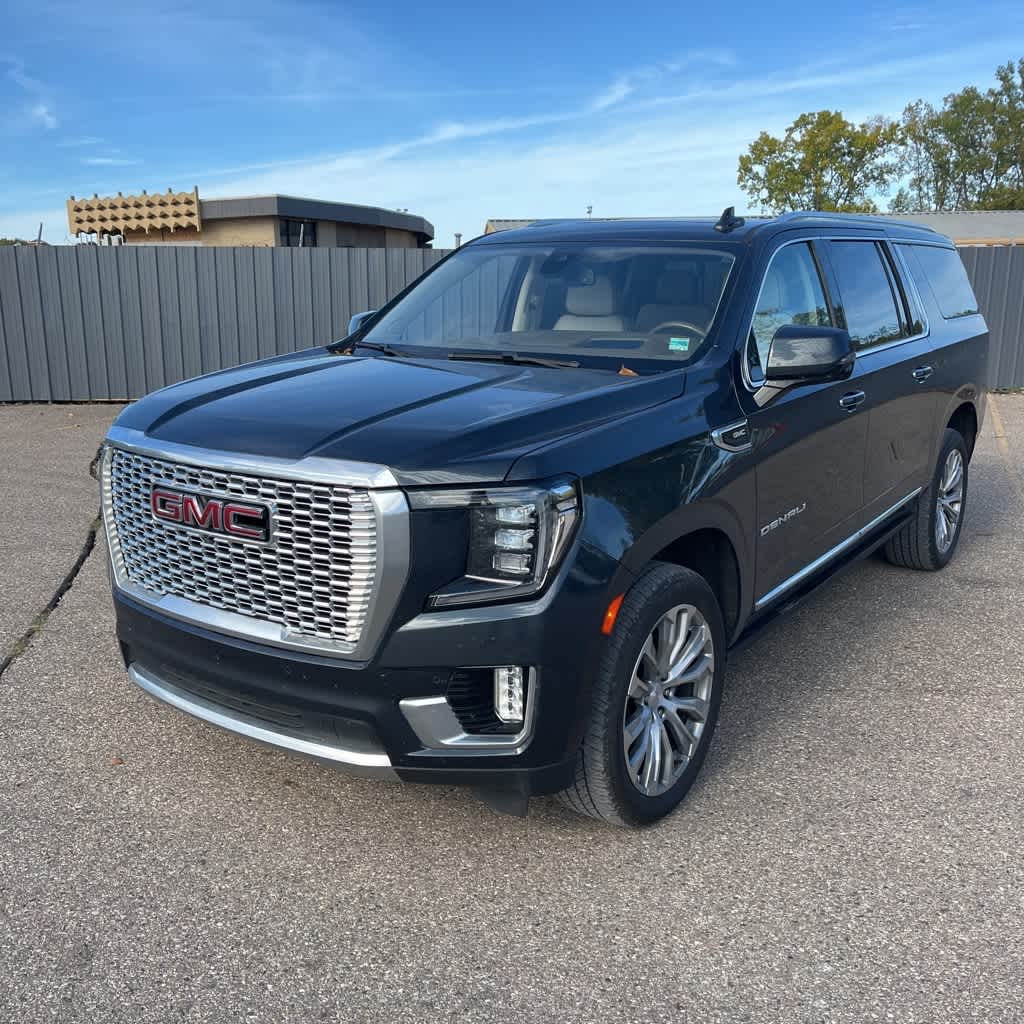 Thumbnail: 2022 GMC Yukon XL - 9