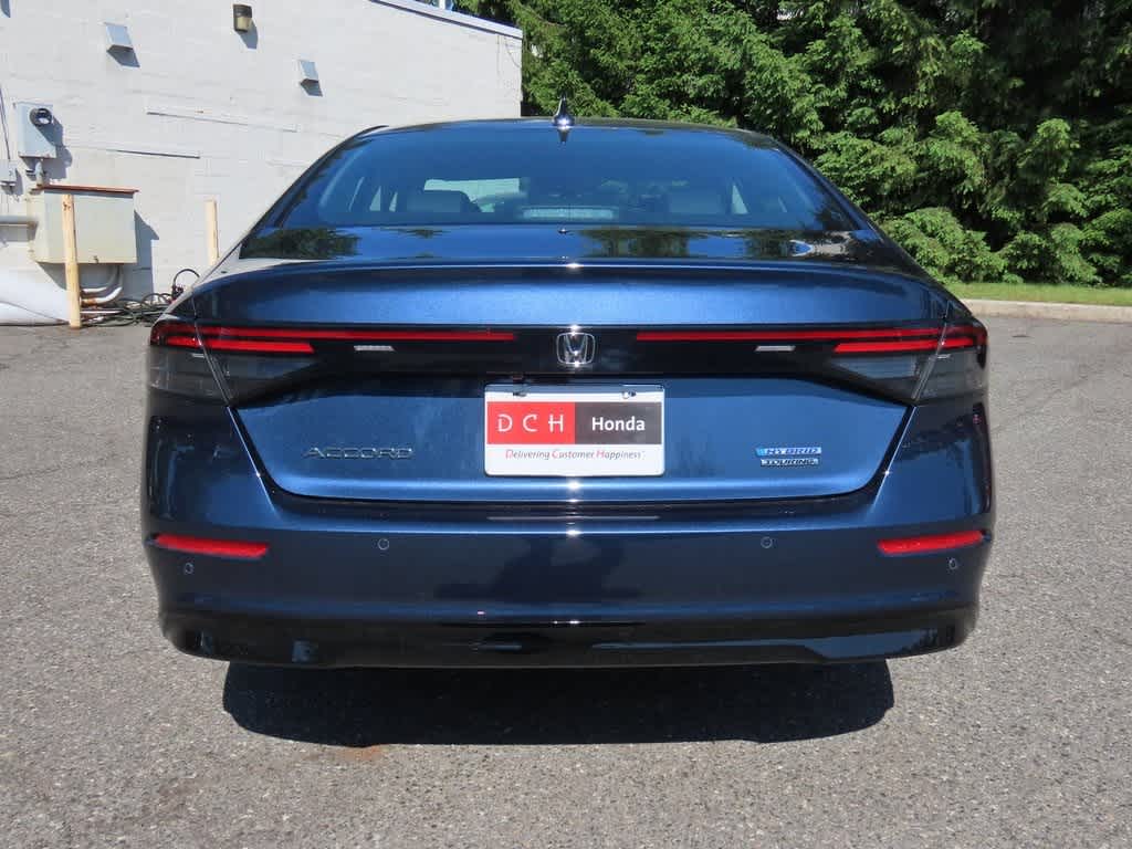 2025 Honda Accord Touring 5