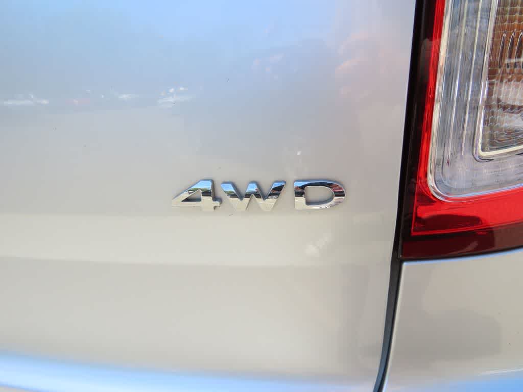 Thumbnail: 2013 Ford Explorer - 9