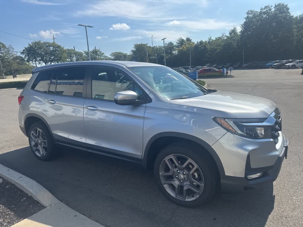 Thumbnail: 2022 Honda Passport - 16