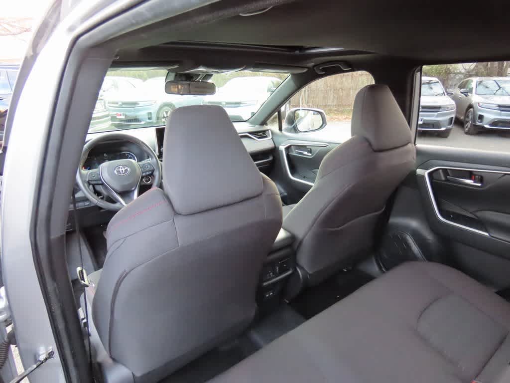 Thumbnail: 2023 Toyota RAV4 - 15