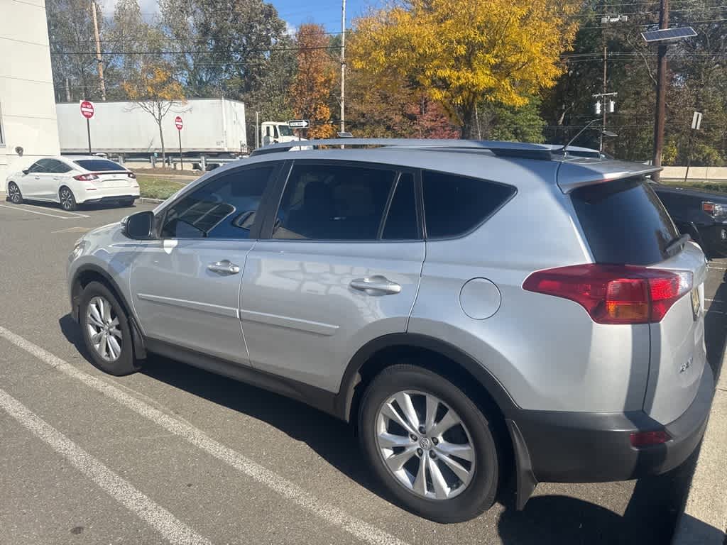 Thumbnail: 2015 Toyota RAV4 - 8