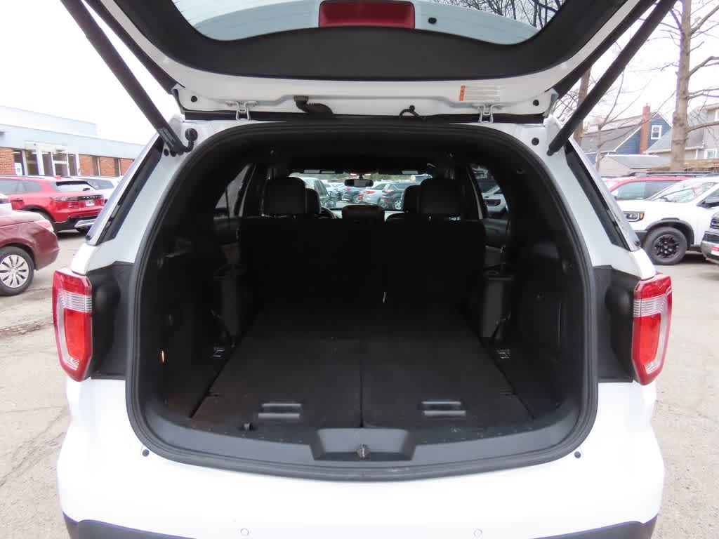 Thumbnail: 2017 Ford Explorer - 10