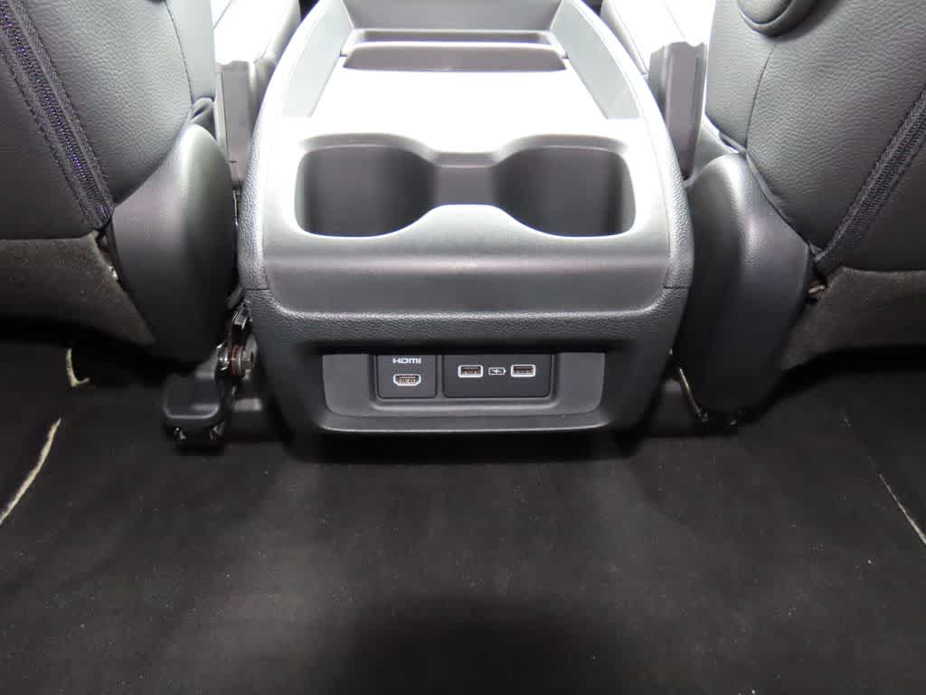 Thumbnail: 2023 Honda Odyssey - 26