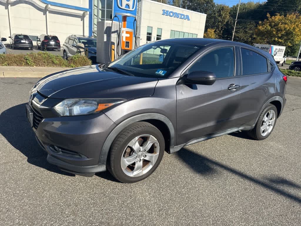 Thumbnail: 2016 Honda HR-V - 3