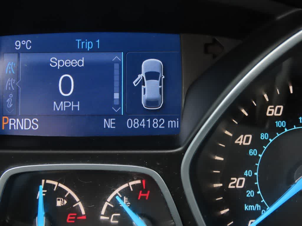 Thumbnail: 2014 Ford Escape - 23