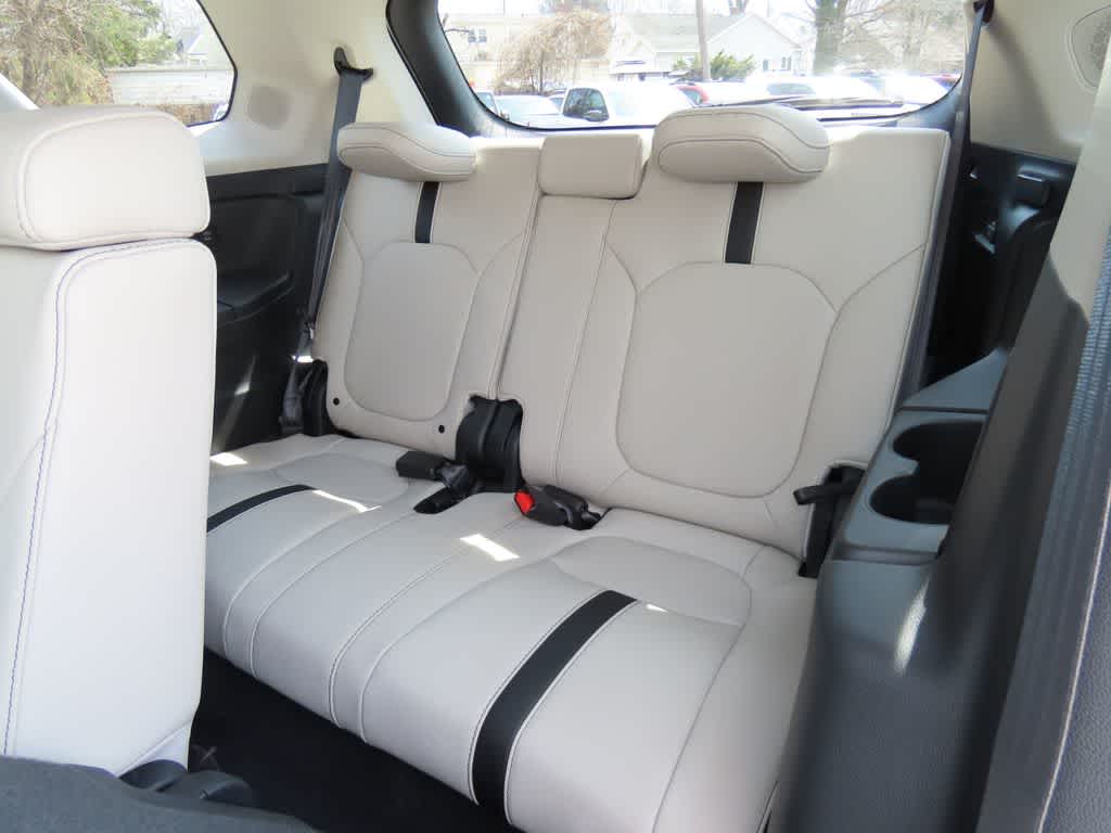 Thumbnail: 2026 Honda Pilot - 16