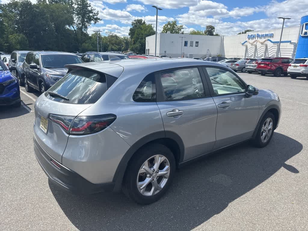 Thumbnail: 2023 Honda HR-V - 8