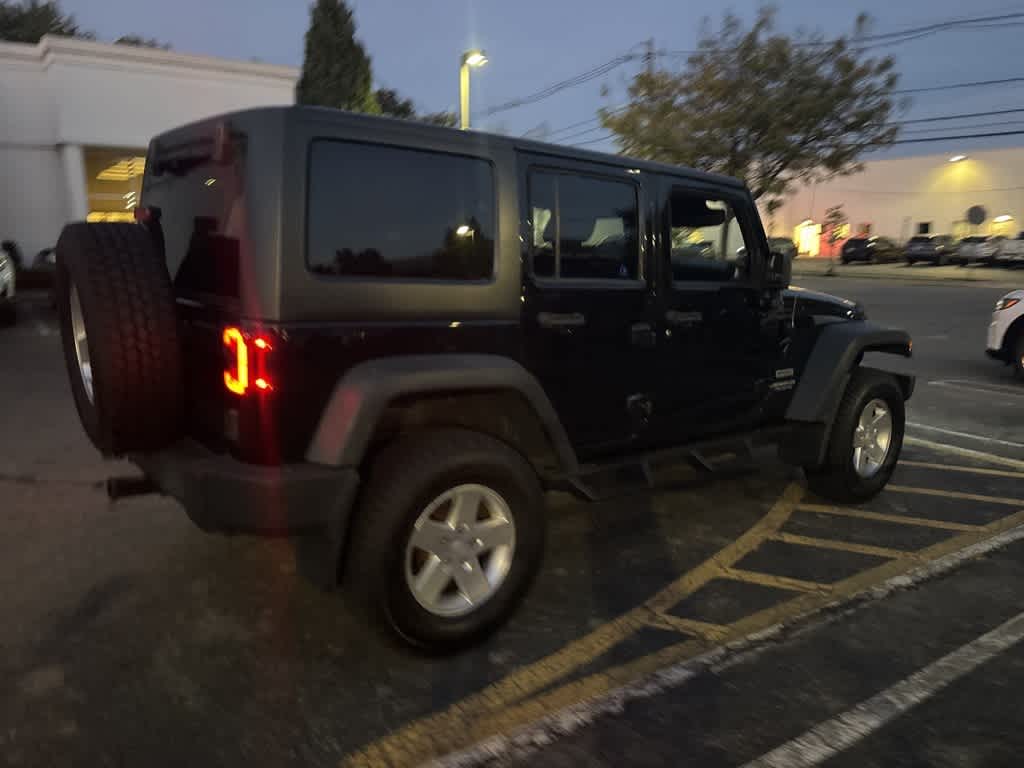 Thumbnail: 2013 Jeep Wrangler - 13